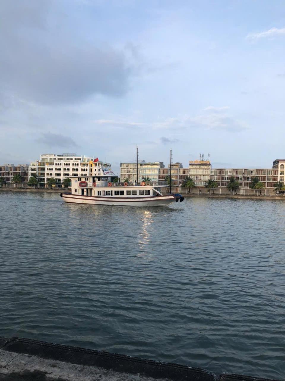 Hotel Tuan Chau Hqt Ha Long Exteriér fotografie